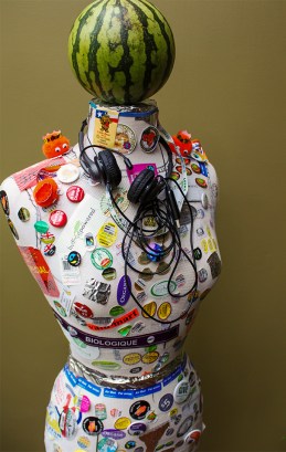 melon-head-sticker-doll3